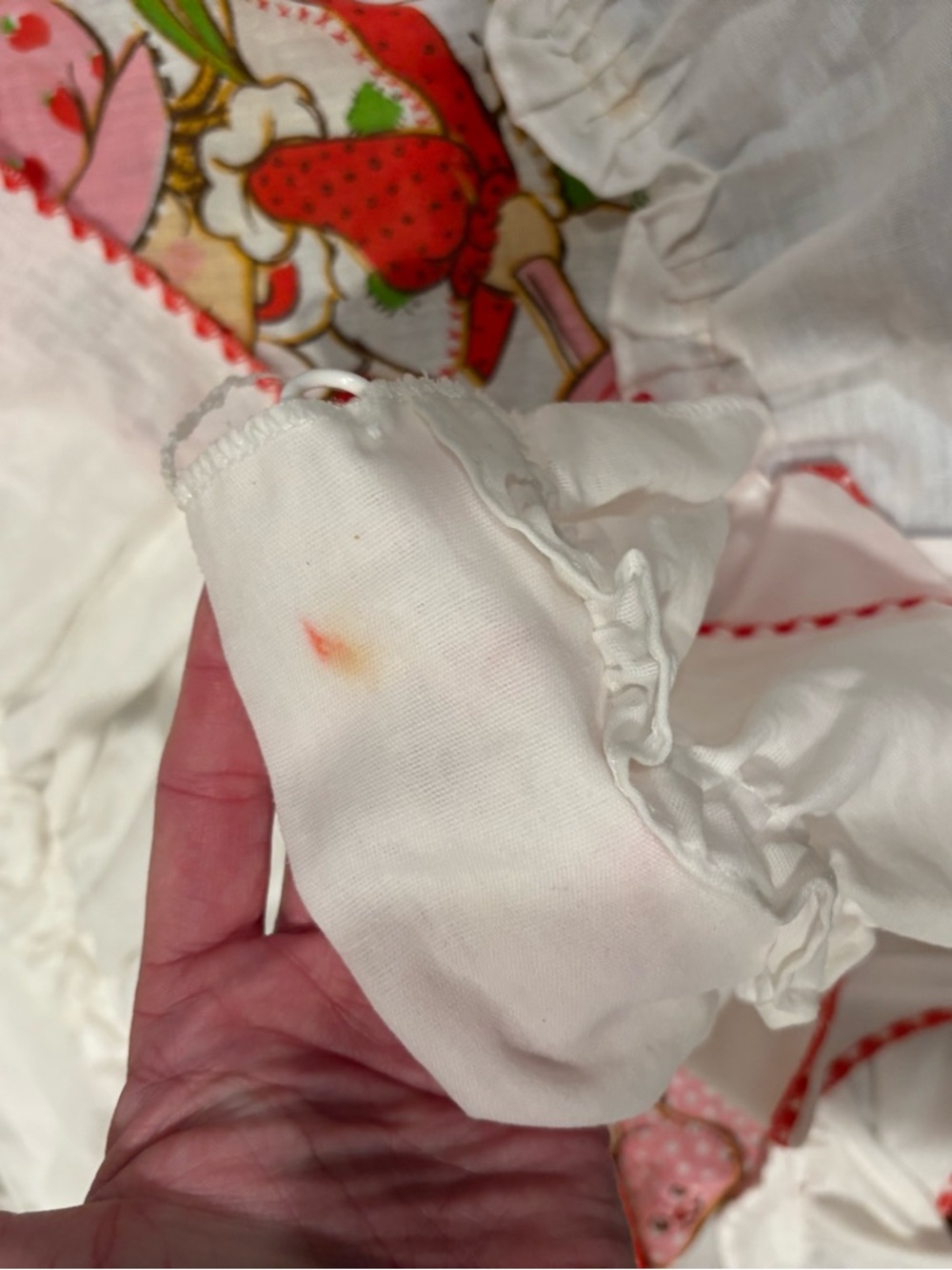 Vintage Strawberry Shortcake Print Ruffled Tie-Back Curtains - Picture 7 of 13